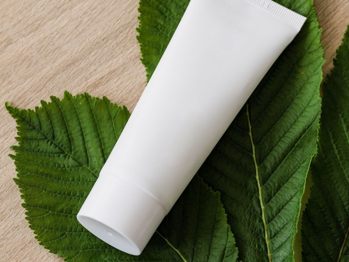 Best Anti-Chafing Products For Swamp Ass - Desweat